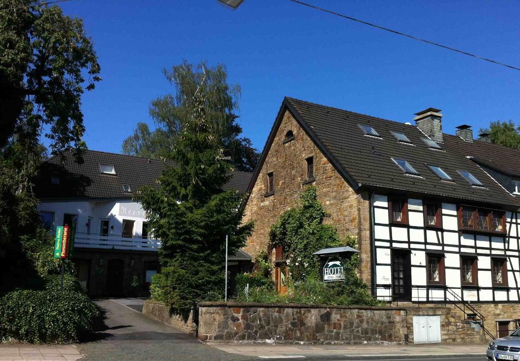 Hotel Reesenhof Witten Exterior photo